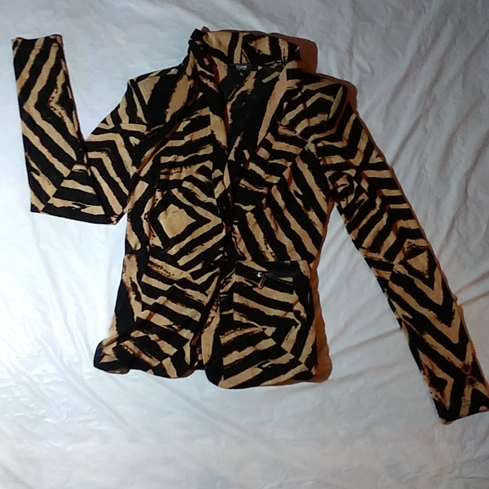 Black & Tan Fitted Patterned Jacket - image 1